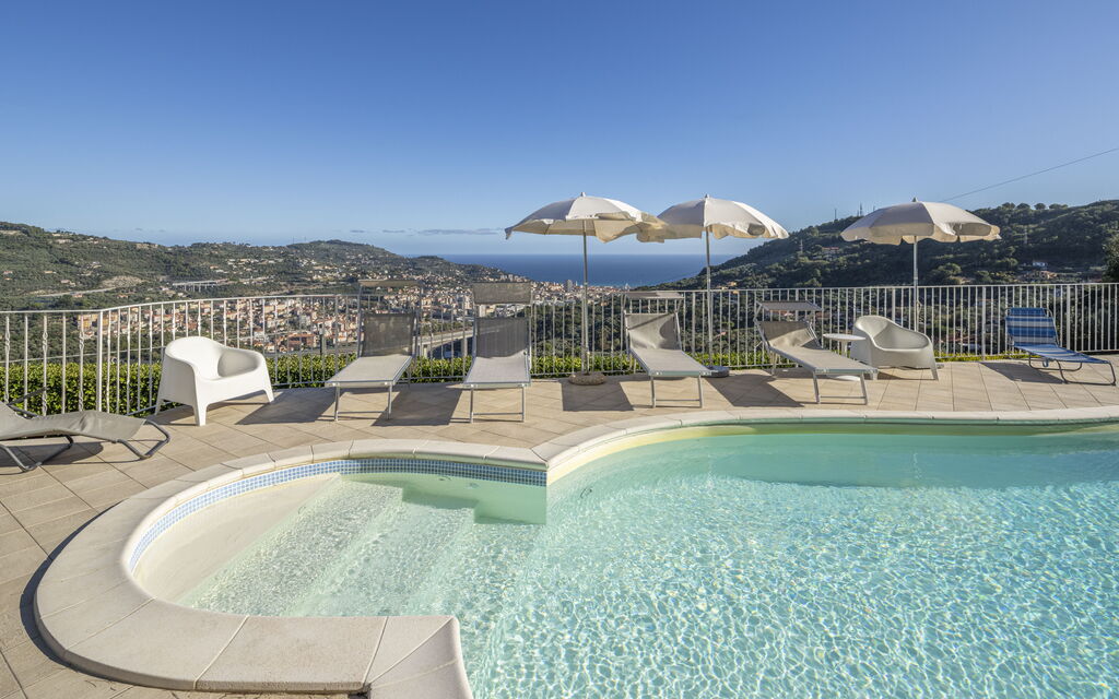 Villa Caroline, Private Pool and Seaview: Autumn, Pool, Spring, Summer