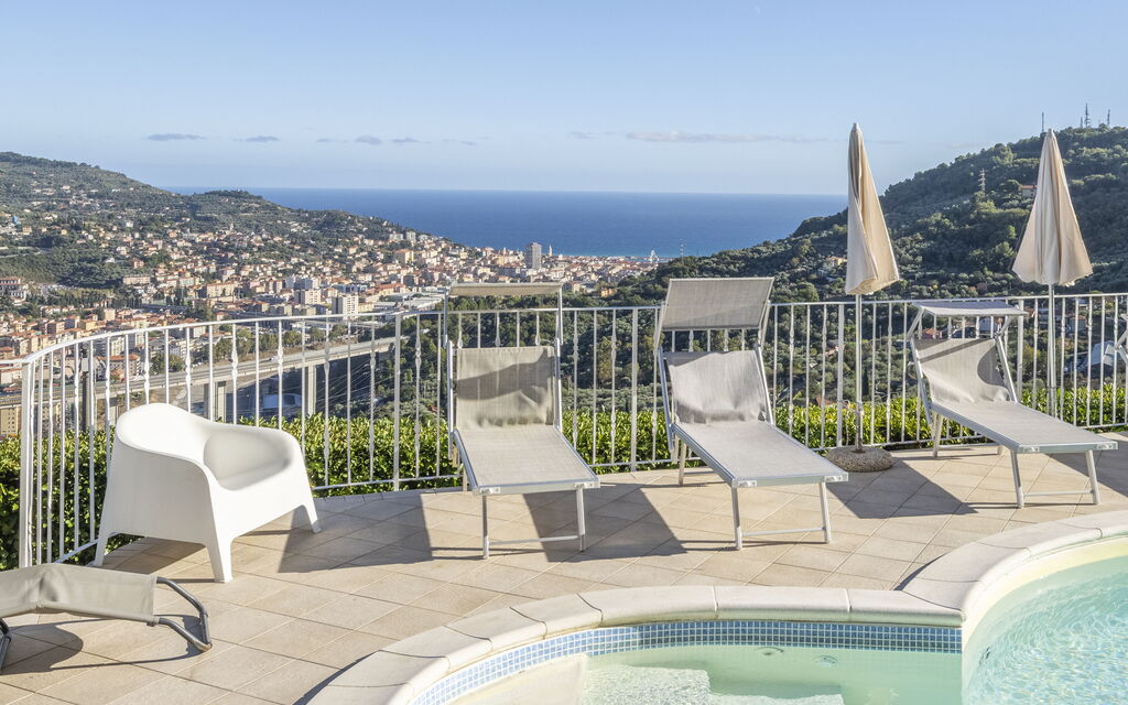 Villa Caroline, Private Pool and Seaview: Autumn, Pool, Spring, Summer