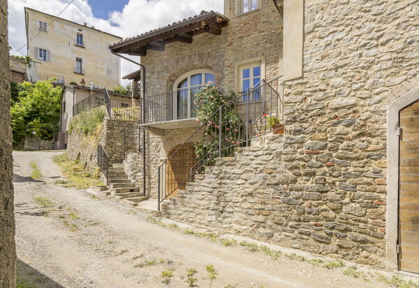 Arpusè - Ca' Fredo Apartment with Pool: Autunno, Estate, Esterni, Primavera