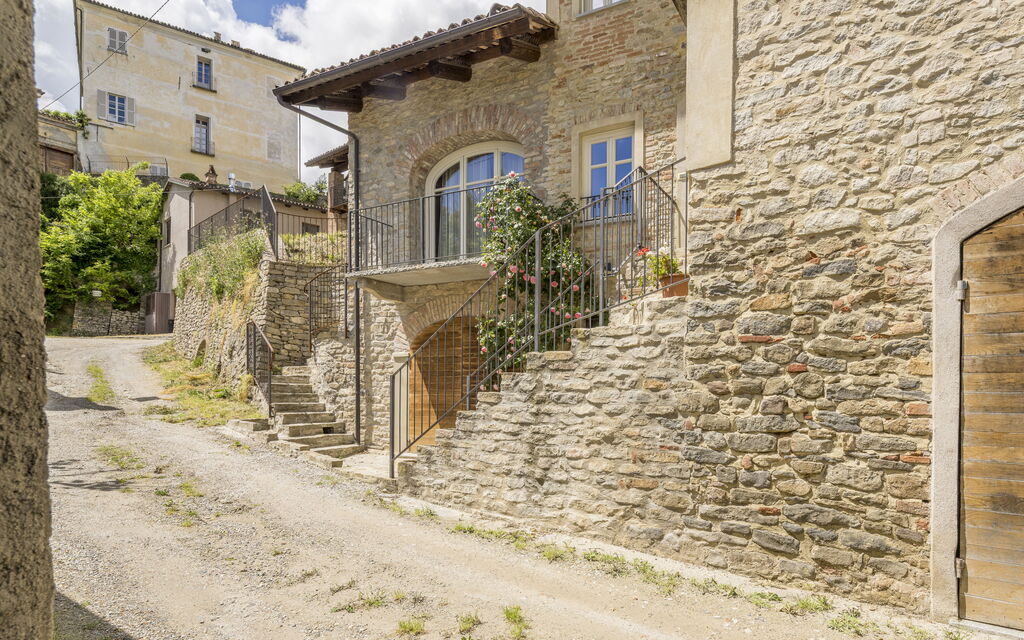 Arpusè - Ca' Fredo Apartment with Pool: Autumn, Building Exterior, Spring, Summer