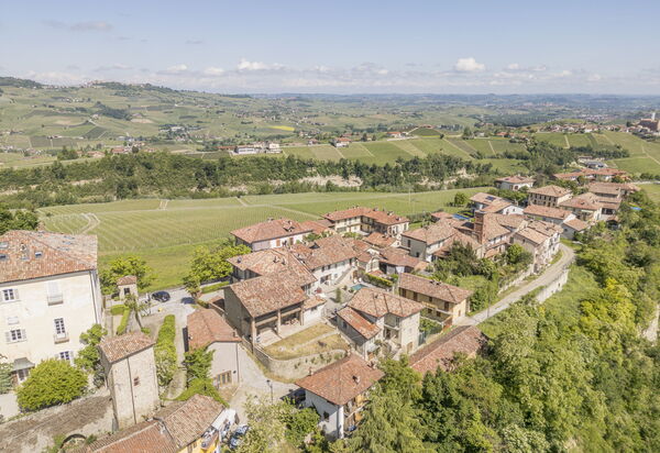 Arpusè - Ca' Renato Grane' Apartment with Pool: Autunno, Estate, Primavera, Vista Panoramica
