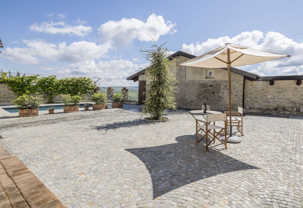 Arpusè - Ca' Renato Grane' Apartment with Pool: Autunno, Estate, Esterni, Primavera