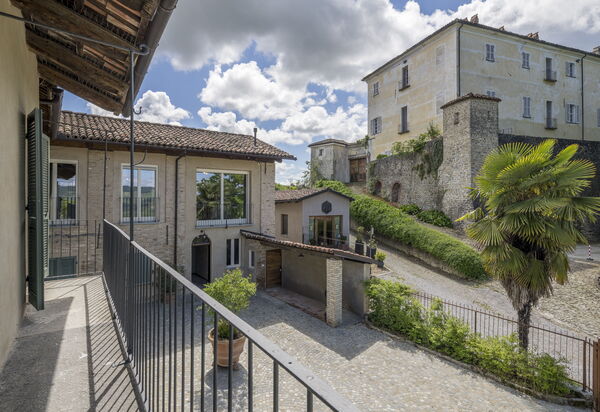 Arpusè - Ca' Renato Grane' Apartment with Pool: Autunno, Balcone / Terrazza / Patio, Estate, Primavera