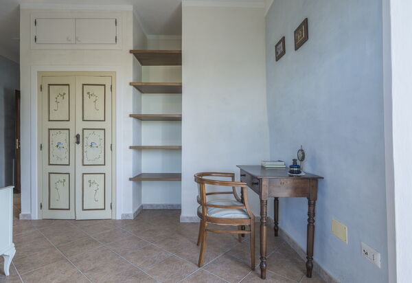 Arpusè - Ca' Renato Grane' Apartment with Pool: Autunno, Camera da letto, Estate, Primavera