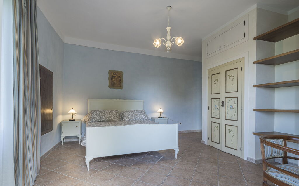 Arpusè - Ca' Renato Grane' Apartment with Pool: Autumn, Main Entrance, Spring, Summer