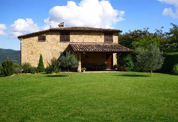 Villa Nasca Countryside and Pool: Autunno, Esterni, Primavera