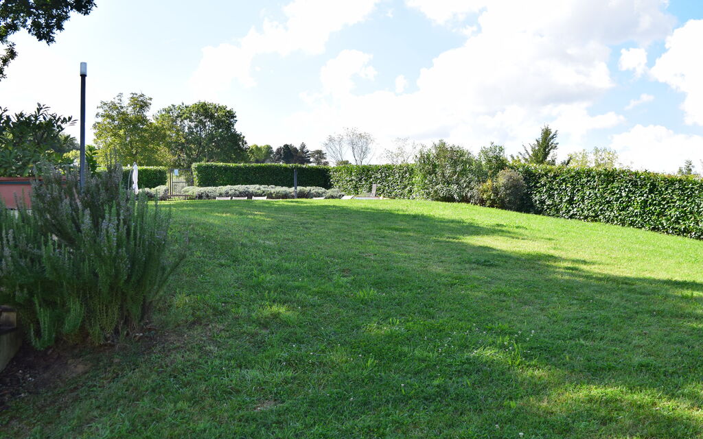 Villa Nasca Countryside and Pool: Autumn, Garden, Spring, Summer