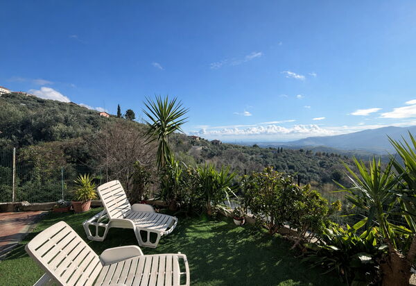 Casa di Bruna Seaview, Albenga: Autumn, Scenic View, Spring, Summer