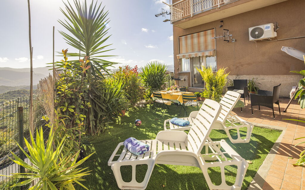 Casa di Bruna Seaview, Albenga: Autumn, Balcony / Terrace / Patio, Scenic View, Spring, Summer