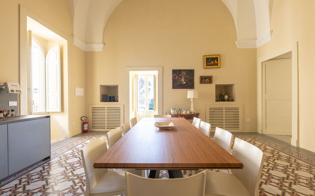 Royal Apartment - Palazzo Villani Lubelli: Autumn, Dining Room, Kitchen, Spring, Summer