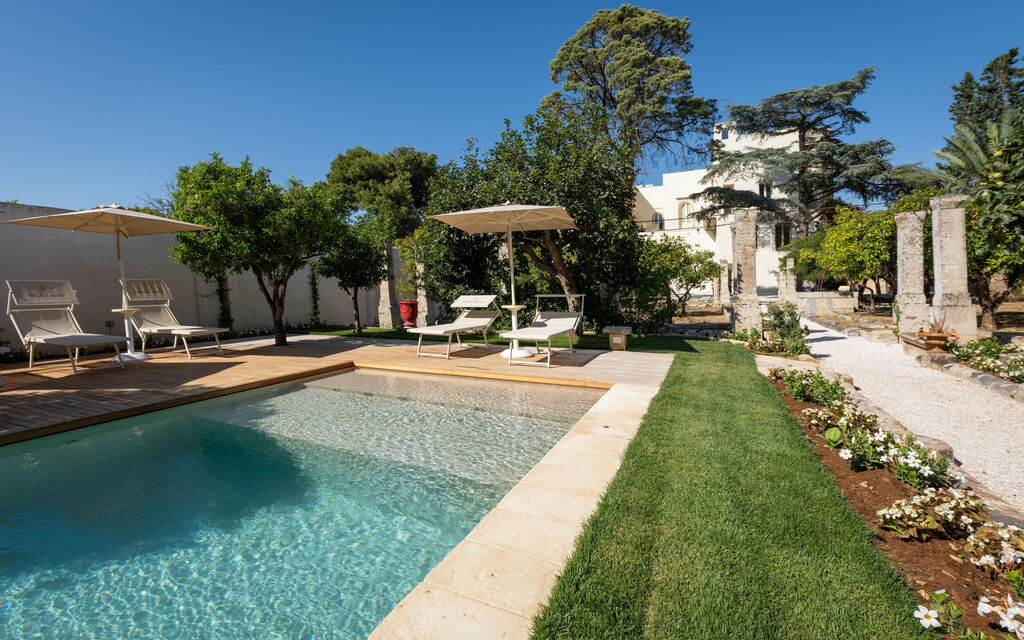 Garden Apartment - Palazzo Villani Lubelli: Autumn, Pool, Spring, Summer