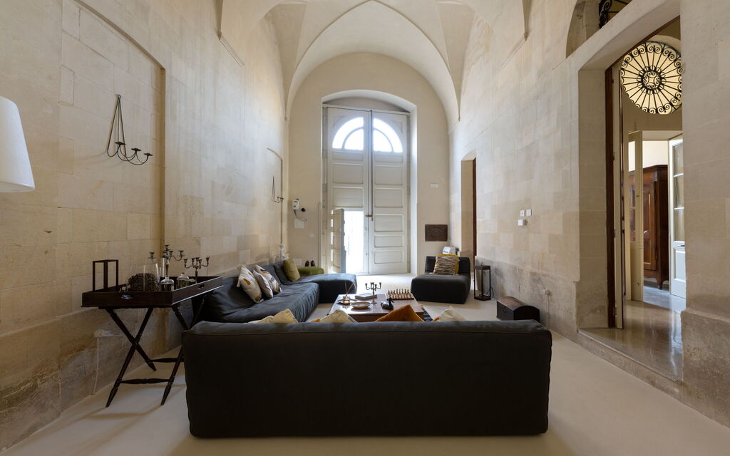 Garden Apartment - Palazzo Villani Lubelli: Autumn, Living Room, Spring, Summer