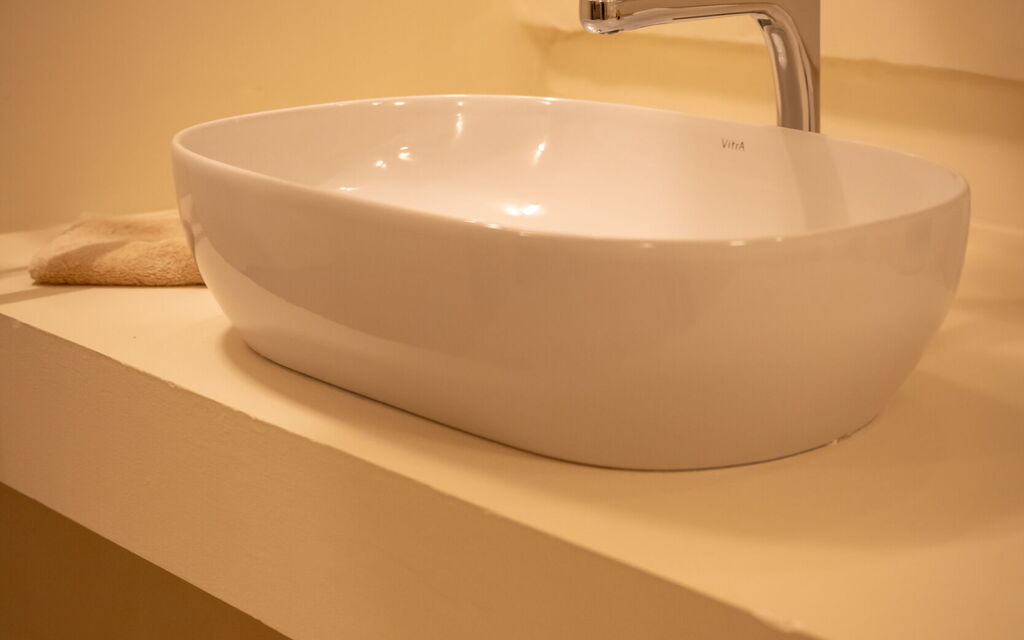 Garden Apartment - Palazzo Villani Lubelli: Autumn, Bathroom, Spring, Summer