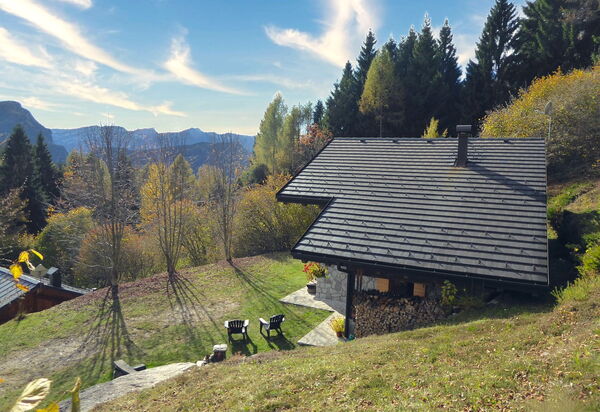 Chalet Genzianella: Autumn, Garden, Spring, Summer