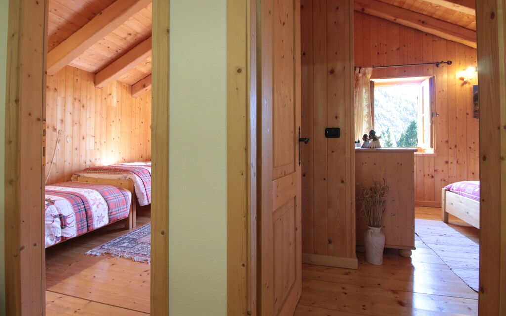Chalet Genzianella: Autumn, Bedroom, Spring, Summer