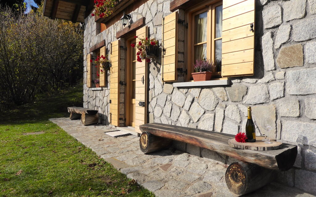 Chalet Genzianella: Autumn, Garden, Spring, Summer