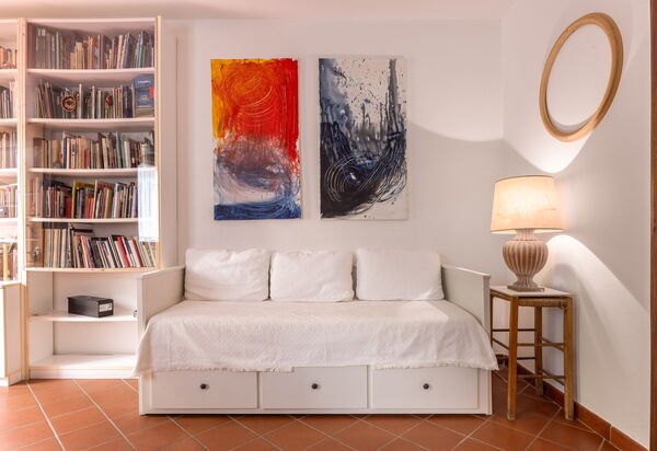 Il Ferrone Apartment with Garden - Greve in Chianti: Autumn, Living Room, Spring, Summer