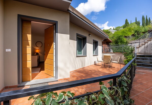 Il Ferrone Apartment with Garden - Greve in Chianti: Autumn, Building Exterior, Spring, Summer