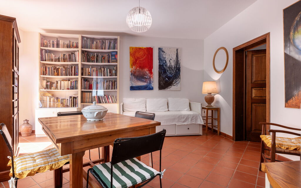 Il Ferrone Apartment with Garden - Greve in Chianti: Autumn, Living Room, Spring, Summer