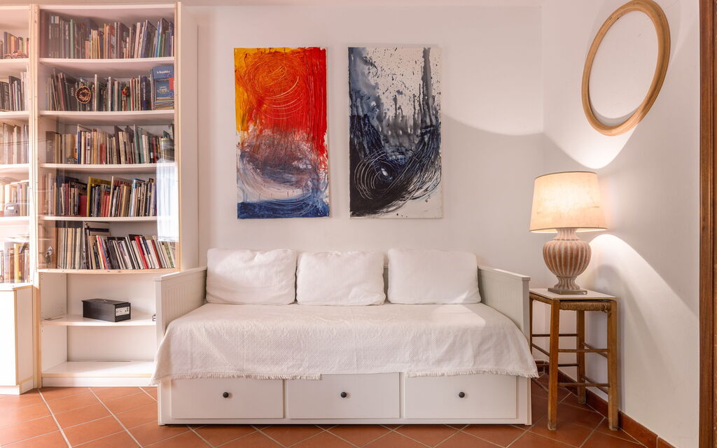 Il Ferrone Apartment with Garden - Greve in Chianti: Autumn, Living Room, Spring, Summer