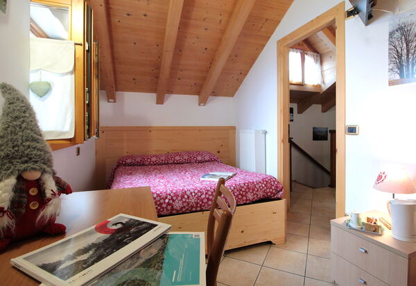 Baita Pranolz: Autumn, Bedroom, Spring, Summer