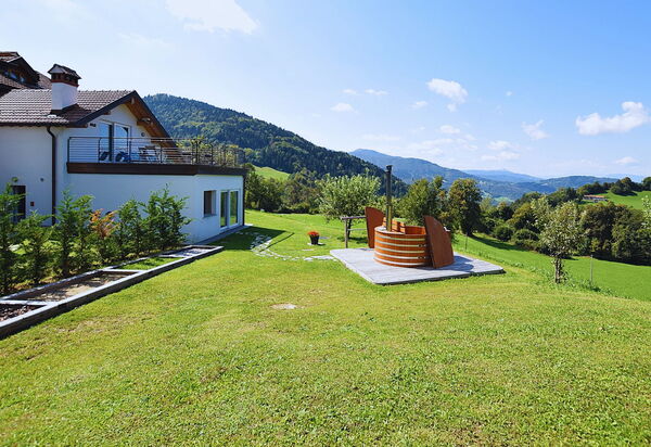 Baita Pranolz: Autumn, Garden, Spring, Summer