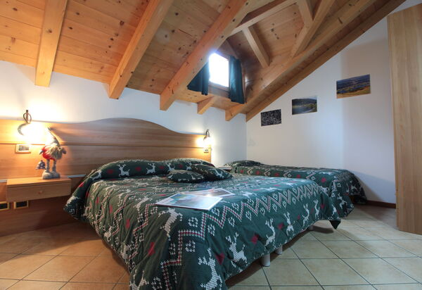 Baita Pranolz: Autumn, Bedroom, Spring, Summer