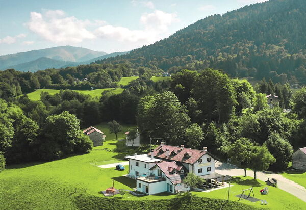 Baita Pranolz: Autumn, Scenic View, Spring, Summer