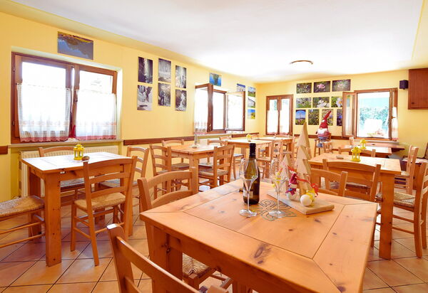 Baita Pranolz: Dining Room