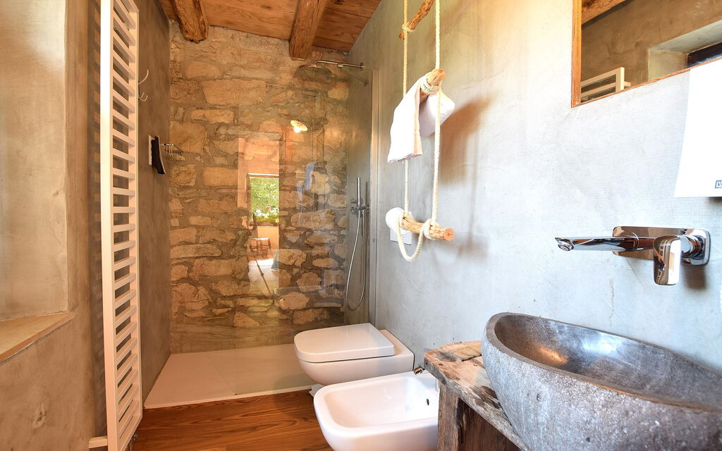 Baita Pranolz: Autumn, Bathroom, Spring, Summer