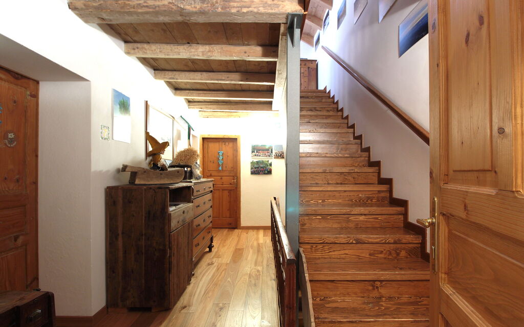 Baita Pranolz: Autumn, Room Detail, Spring, Summer