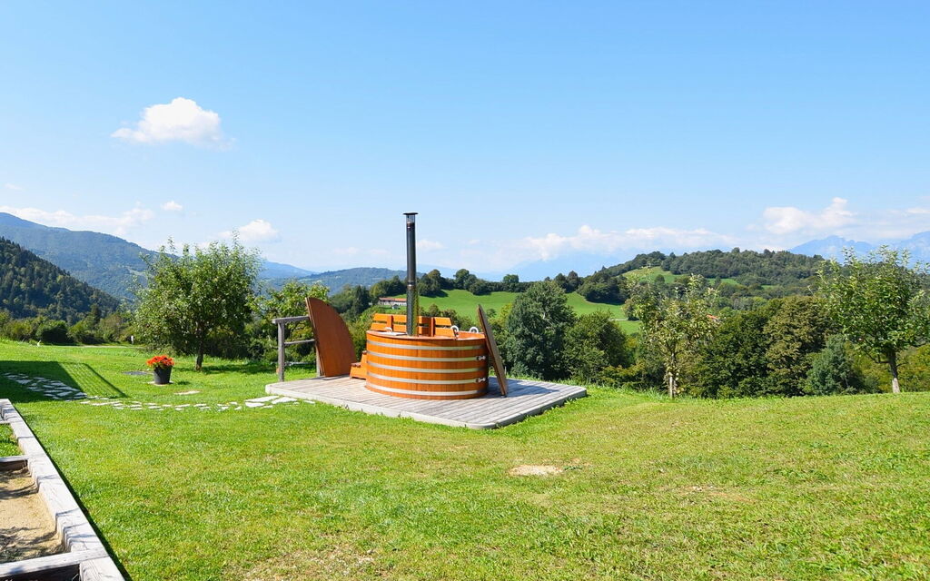 Baita Pranolz: Autumn, Garden, Spring, Summer