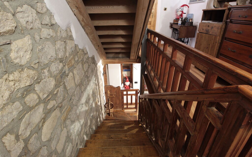 Baita Pranolz: Autumn, Room Detail, Spring, Summer