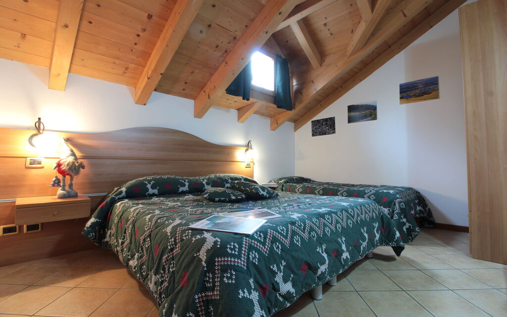 Baita Pranolz: Autumn, Bedroom, Spring, Summer