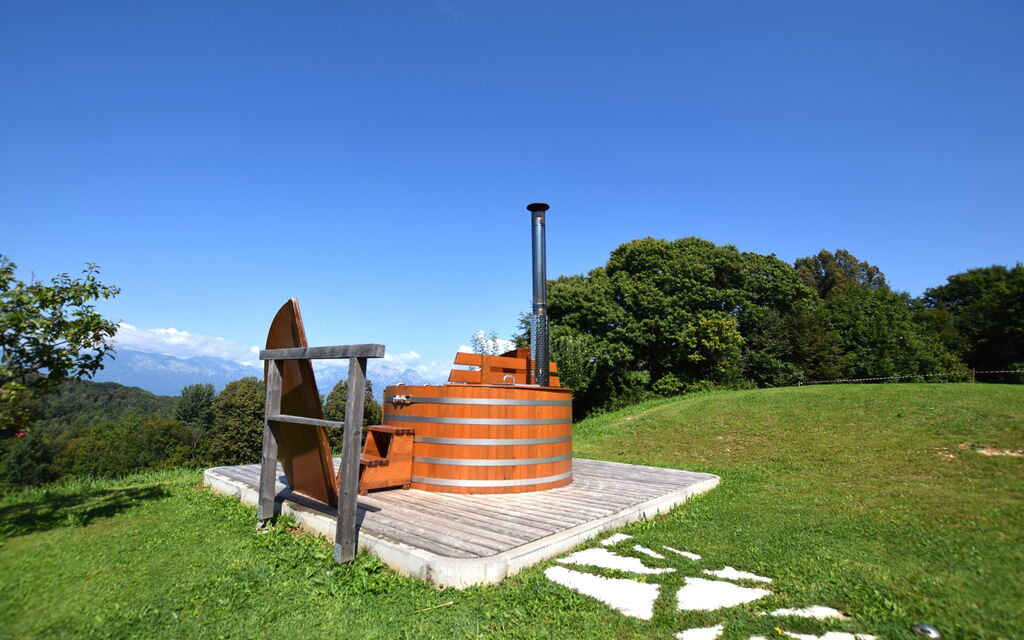 Baita Pranolz: Autumn, Garden, Spring, Summer, Wellness