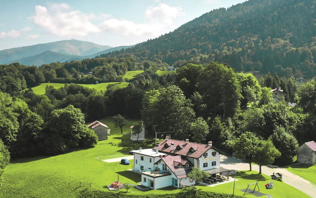 Baita Pranolz: Autumn, Scenic View, Spring, Summer