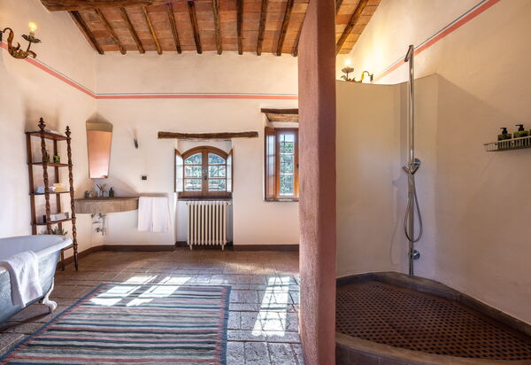 Il Gabbro, Luxury Experience: Autunno, Bagno, Estate, Primavera