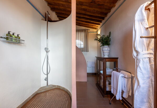 Il Gabbro, Luxury Experience: Autunno, Bagno, Estate, Primavera