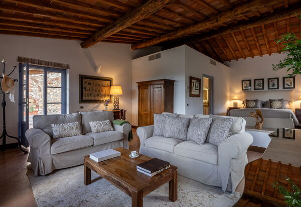 Il Gabbro, Luxury Experience: Autunno, Estate, Primavera, Soggiorno