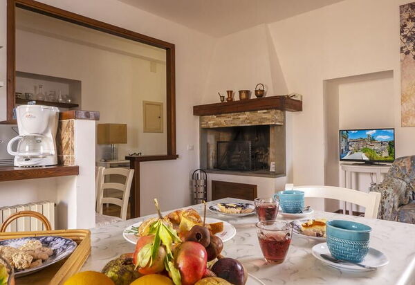Appartamento la Fontana, Assisi: Autunno, Cucina, Estate, Primavera, Soggiorno