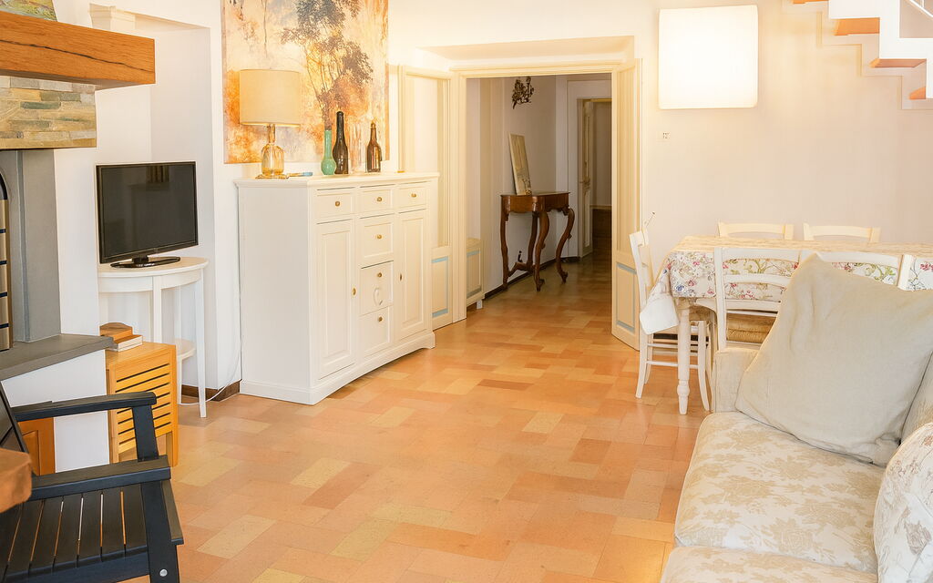 Appartamento la Fontana, Assisi: Autumn, Living Room, Spring, Summer