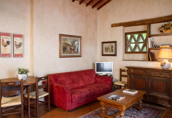 Relais de Ricci: Autumn, Living Room, Spring, Summer