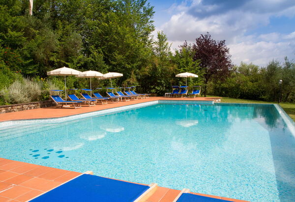 Relais de Ricci: Autumn, Pool, Spring, Summer