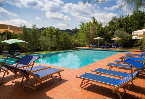 Relais de Ricci: Autumn, Pool, Spring, Summer