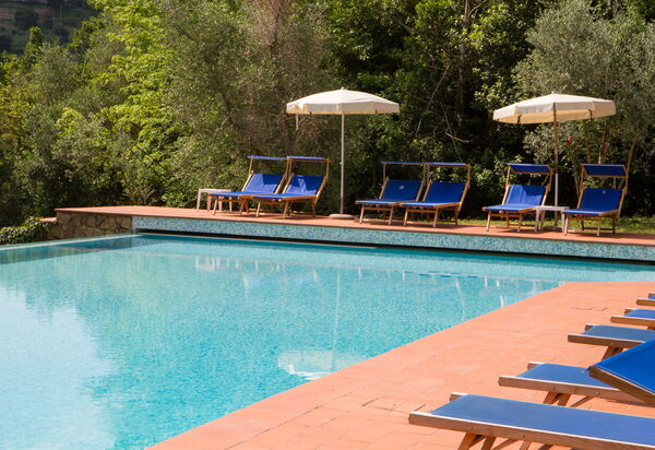 Relais de Ricci: Autumn, Pool, Spring, Summer