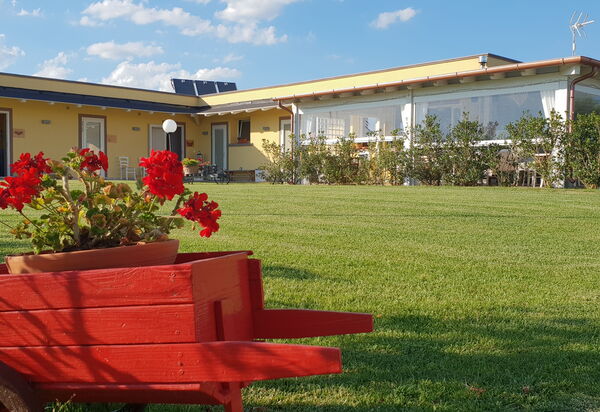 Appartamento Ibisco Seaside and Pool: Autunno, Estate, Giardino, Primavera