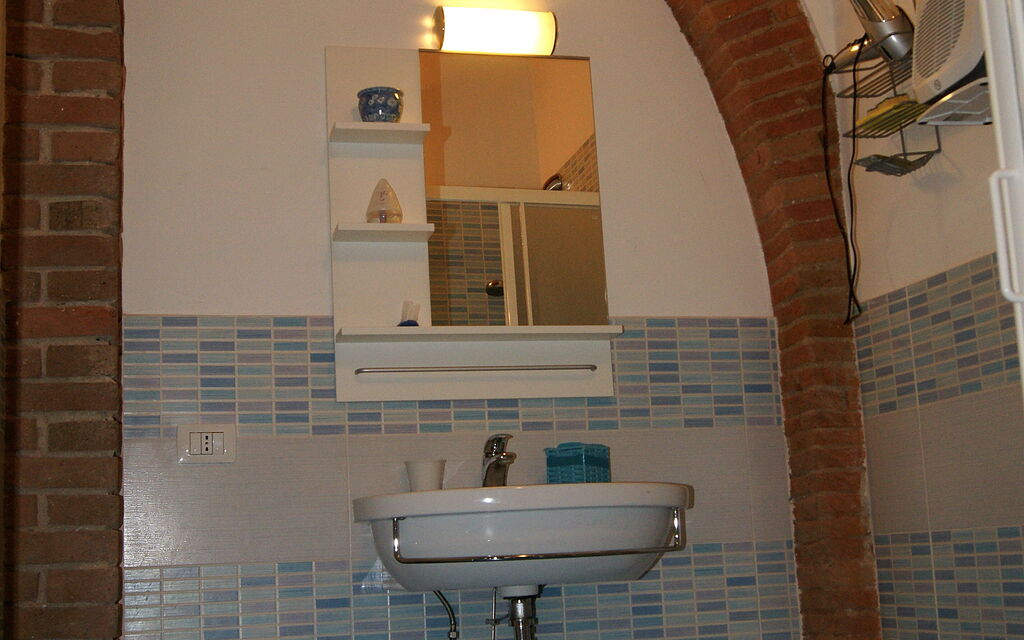 Appartamento Lavanda Seaside and Pool: Autumn, Bathroom, Spring, Summer