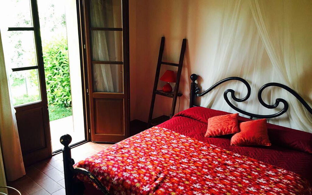 Appartamento Papavero Seaside and Pool: Autumn, Bedroom, Spring, Summer