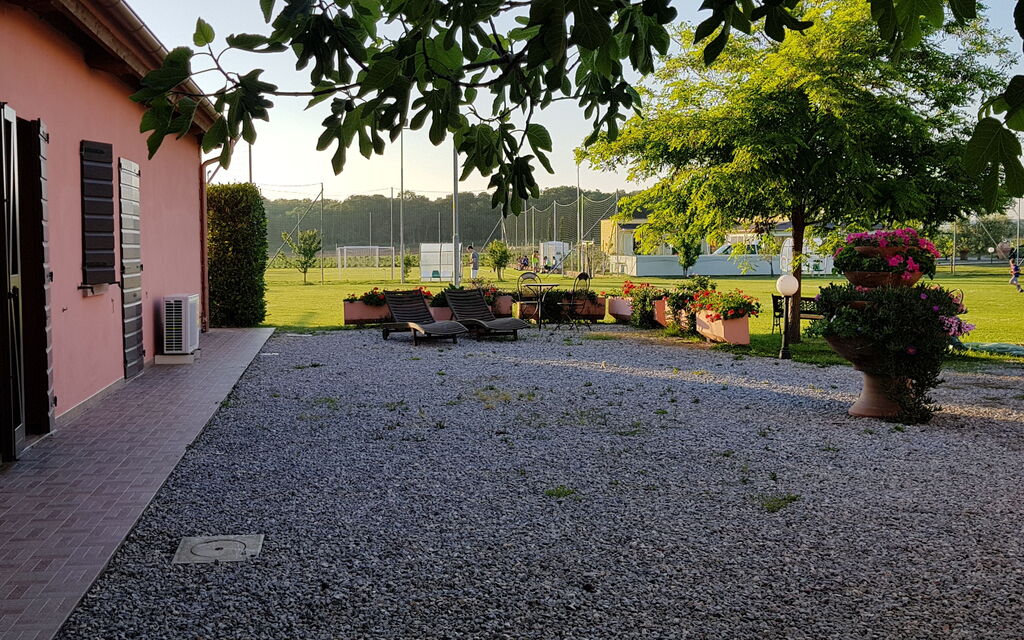 Suite Orchidea Seaside and Pool: Autunno, Estate, Giardino, Inverno