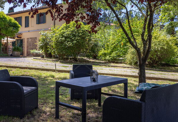 Podere la Botte, Pool, Lari: Autunno, Estate, Giardino, Primavera